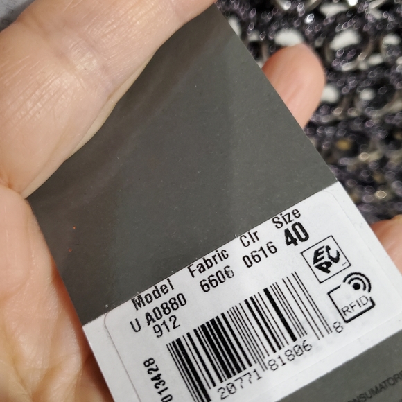 NWT sz 40 (4) Alberta Feretti metallic ring top - Picture 6 of 7